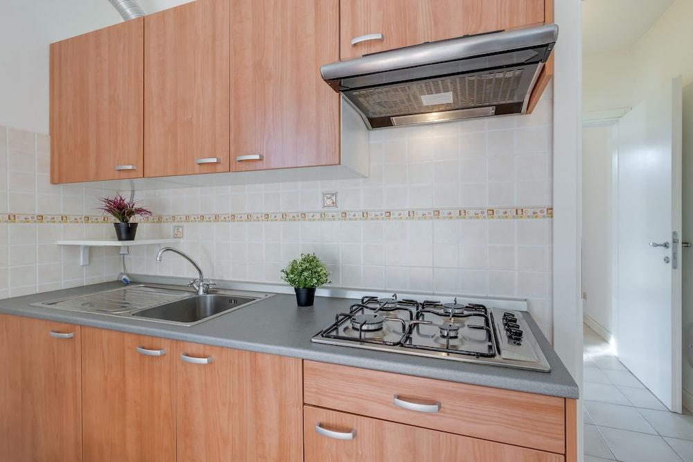 Porto Letizia Verdi 1