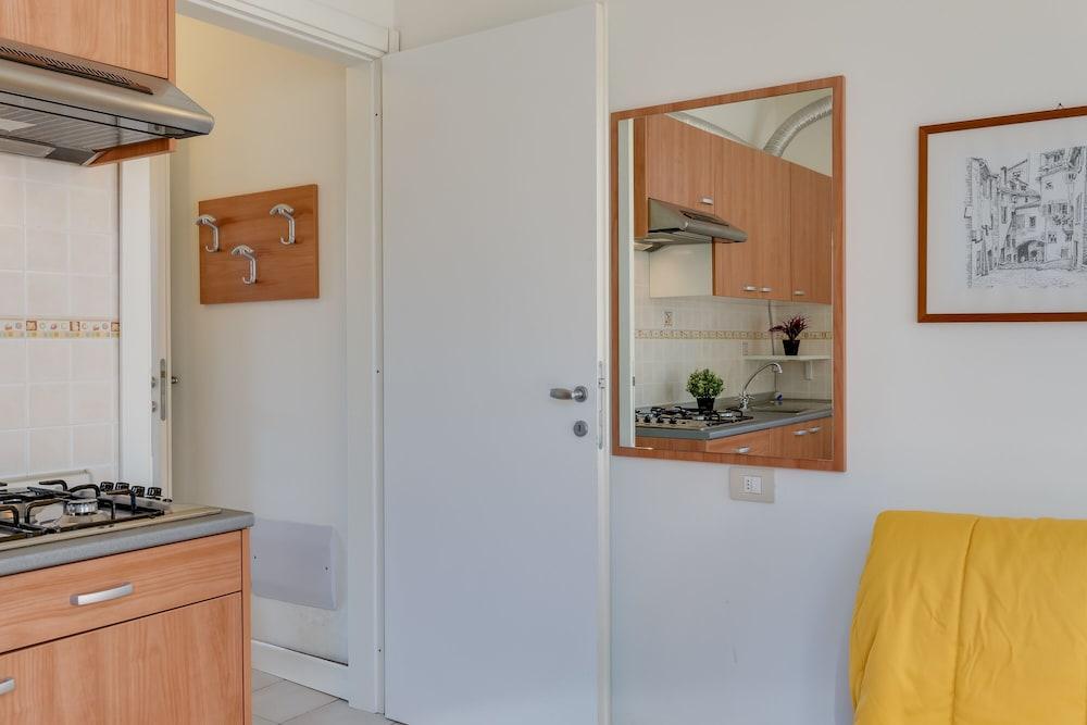 Porto Letizia Verdi 1