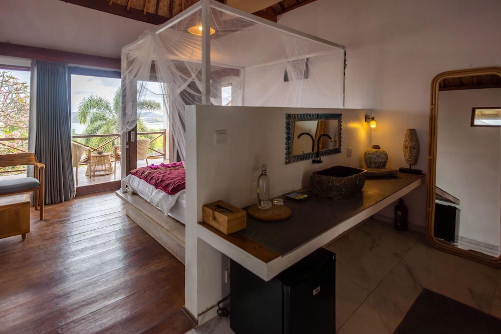 The Endless Summer Resort