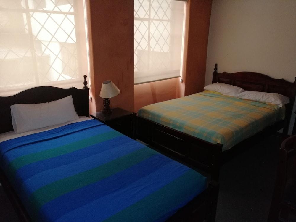 Hostal Victoria- Quito
