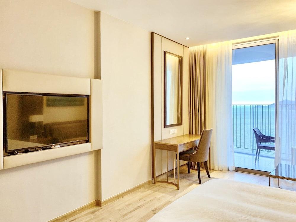 Panorama Luxury Sea View Apartment