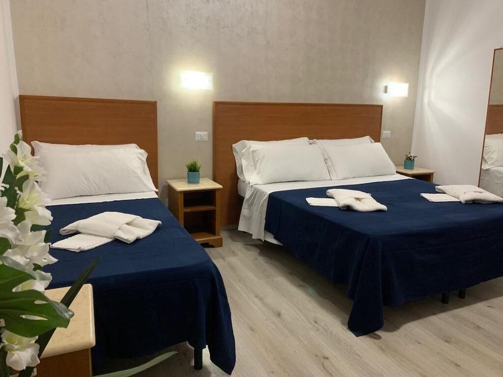 Napoleone Luxury Home