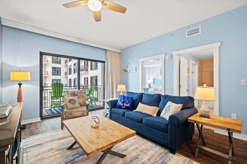 Warm and Inviting 1 Bd 1 Ba Condo With Breathtaking Gulf Views