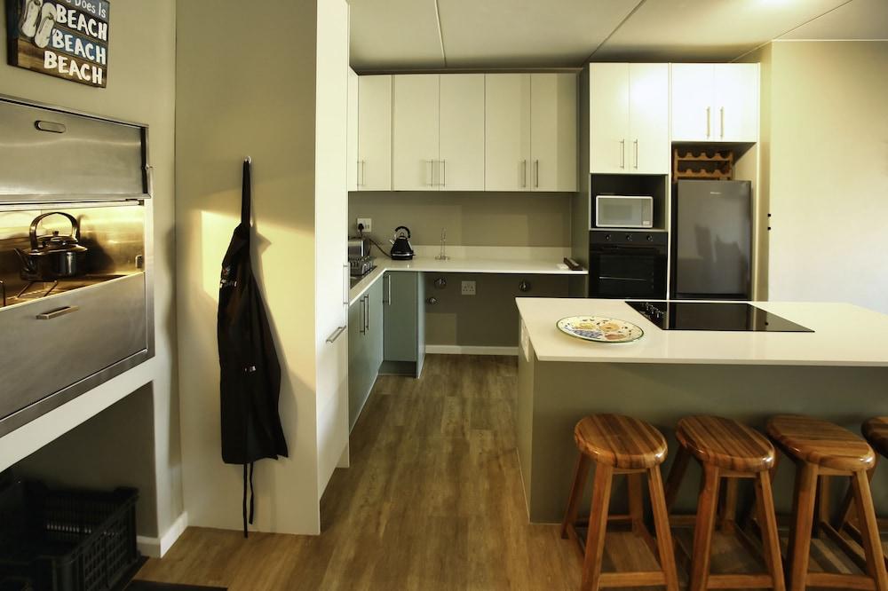 NIVICA Lifestyle Living 4