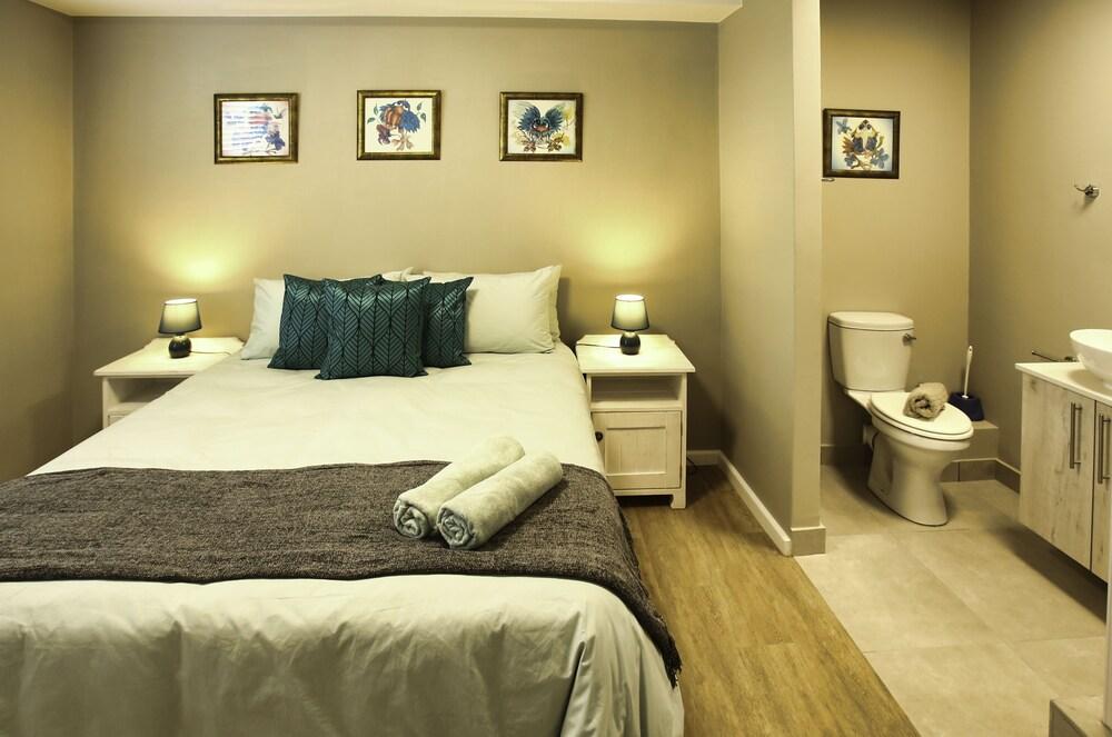 NIVICA Lifestyle Living 4