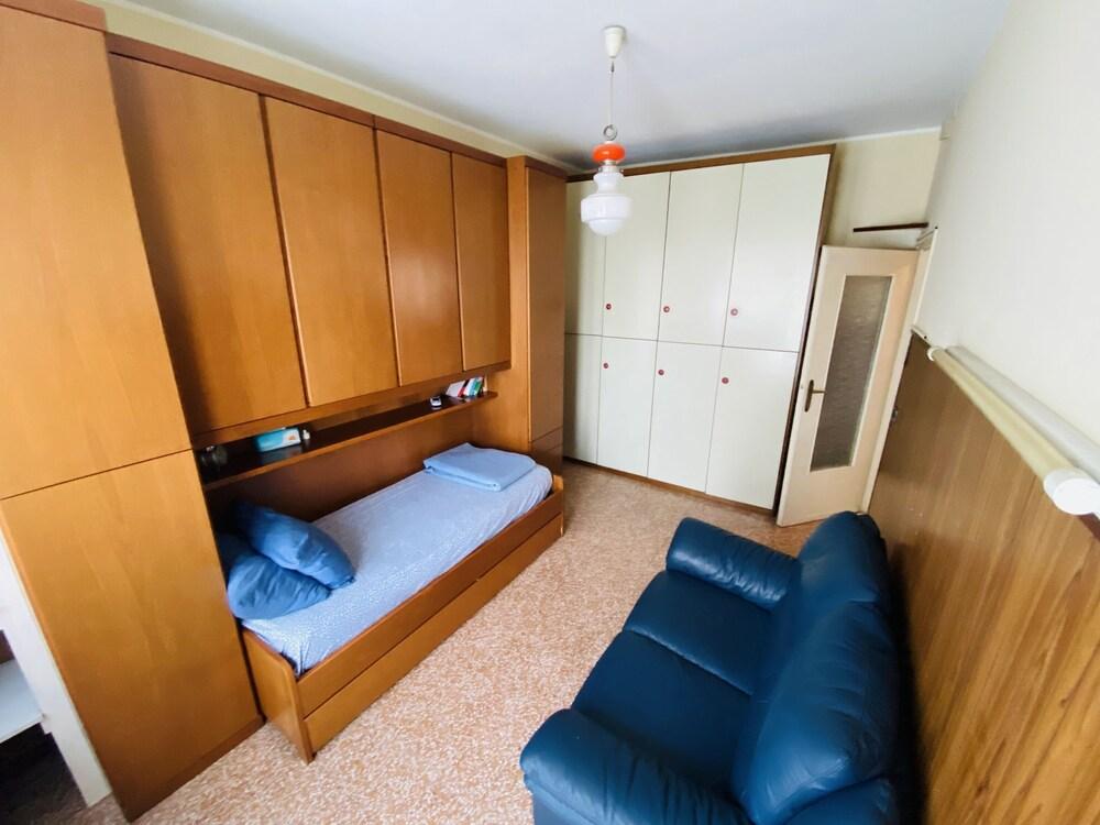 Cozy 2-bedrooms Apartment Fully-equipped Kitchen