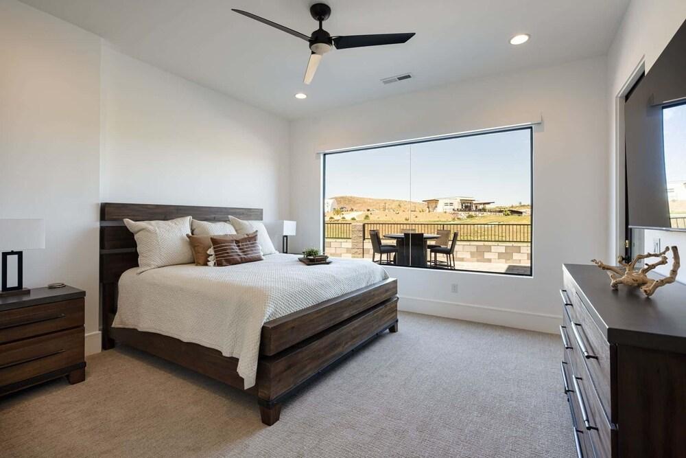 Teed Up For Fun 4 Bedroom Home