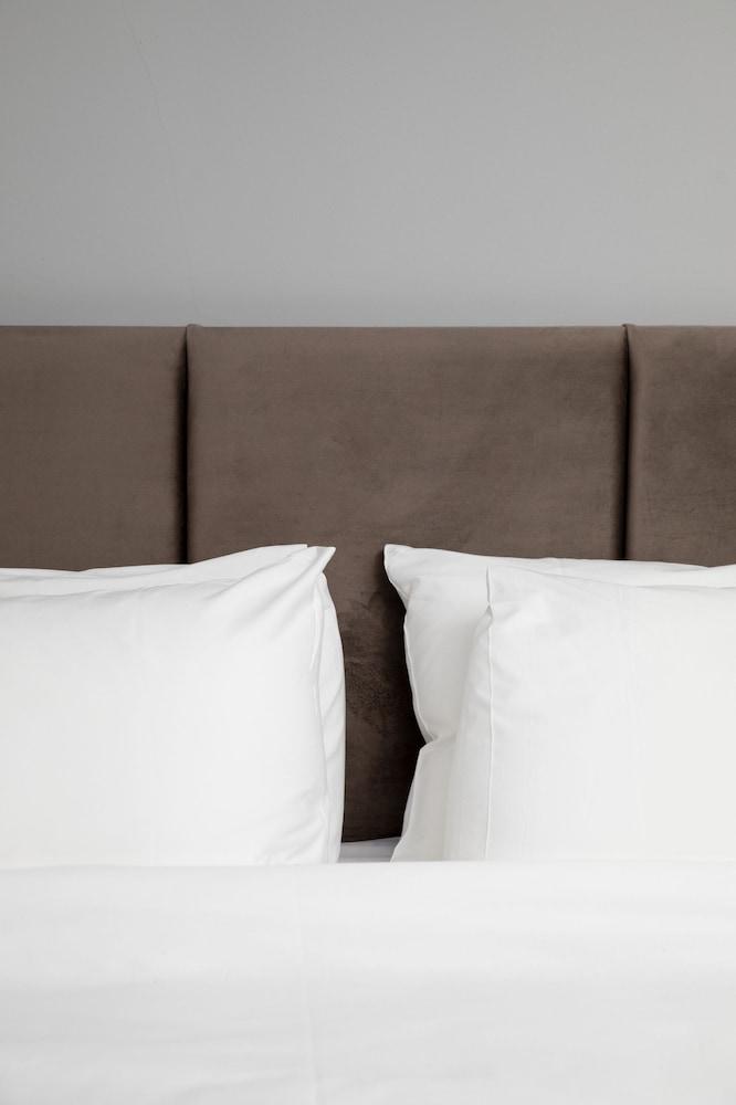 Bob W London Paddington