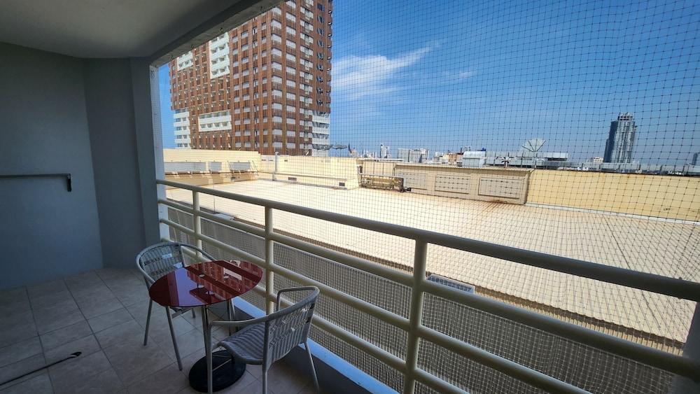 Condo Express View Talay 6