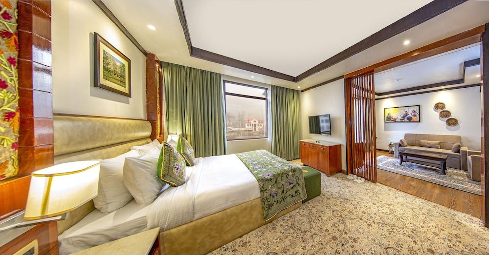 Apple Orchard Resort & Spa