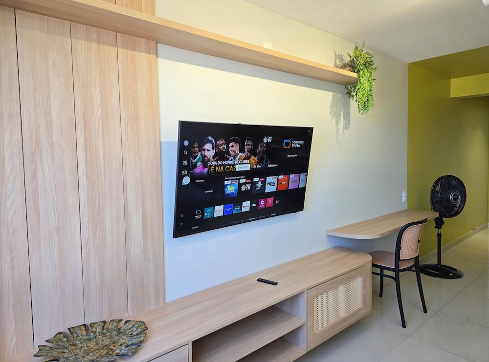 Apê 2 quartos no melhor da Pajuçara M804