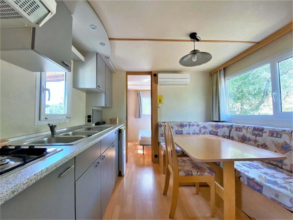 Belvilla by OYO Casa Bianca 4 pax