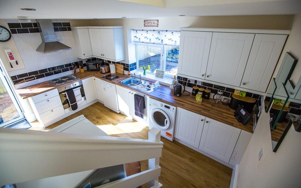 The Forest Coach House - Minutes From the Forest