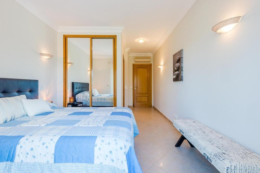 Fairviews Village - Boavista Resort in Lagos