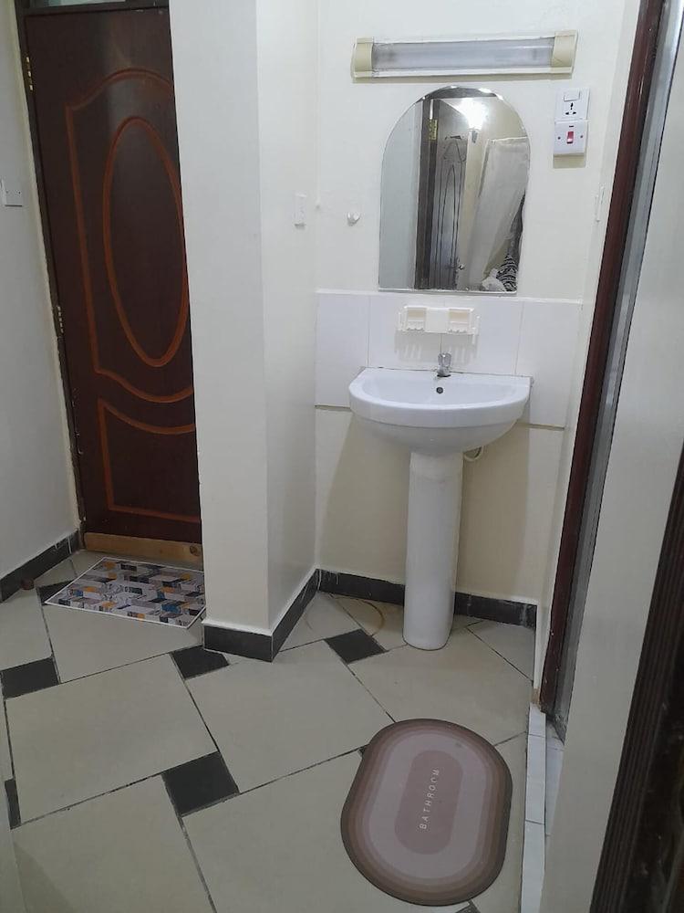 Cozy 1-bed Apartment in MSA Shanzu With Pool