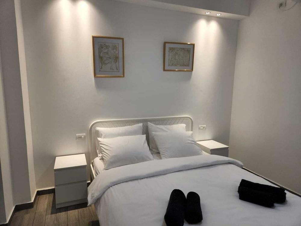 Uziel Apartments - By Paybox 1