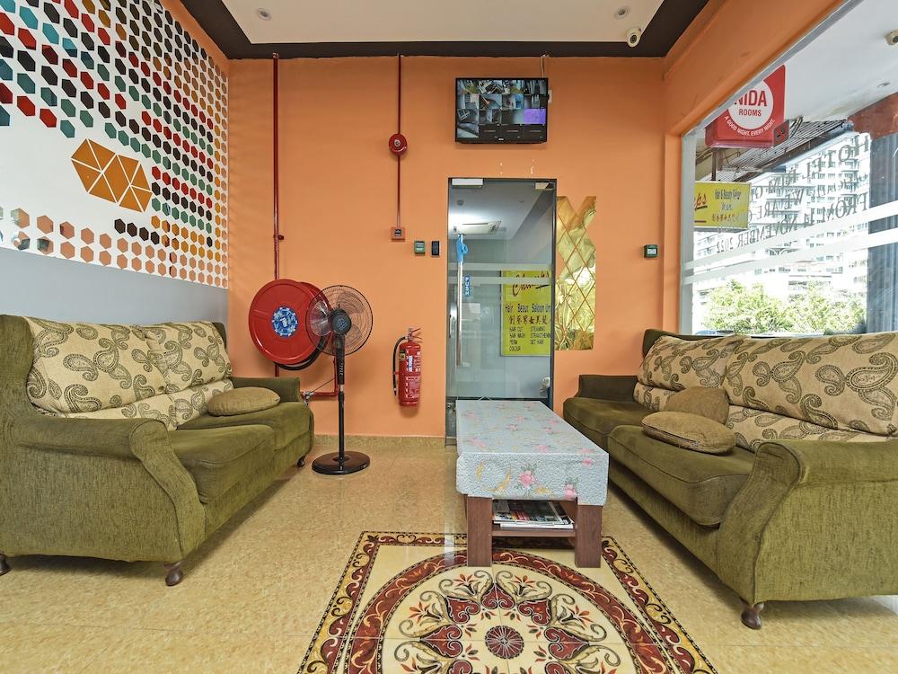 OYO 90703 Hotel Rim Global