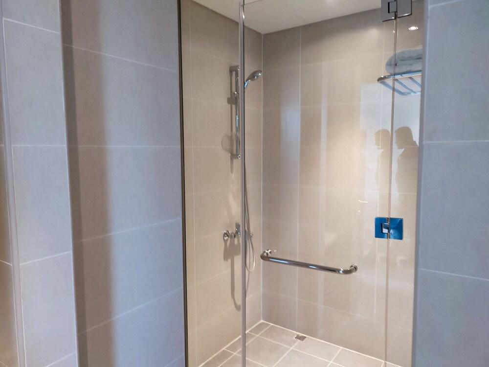 SuperHost - Amazing Canal View From This Snug Studio