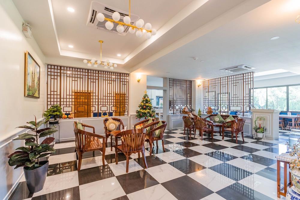 USABAI Riverside Boutique Hotel