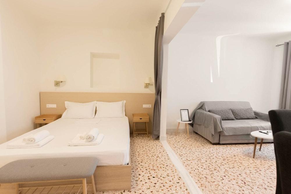 Athens Plaka Family Suites
