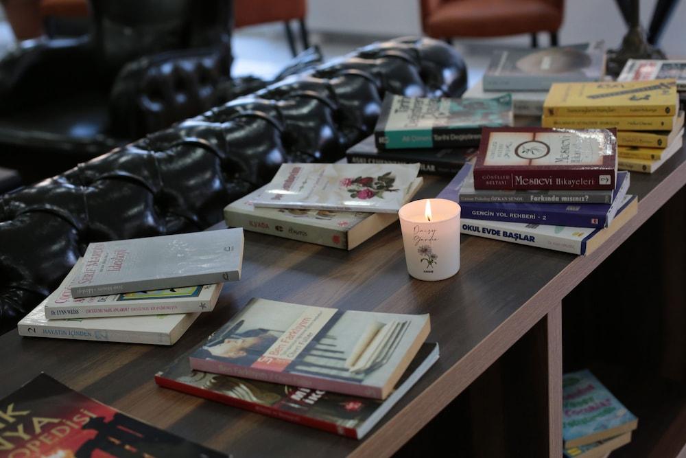 Kacar Business Hotel