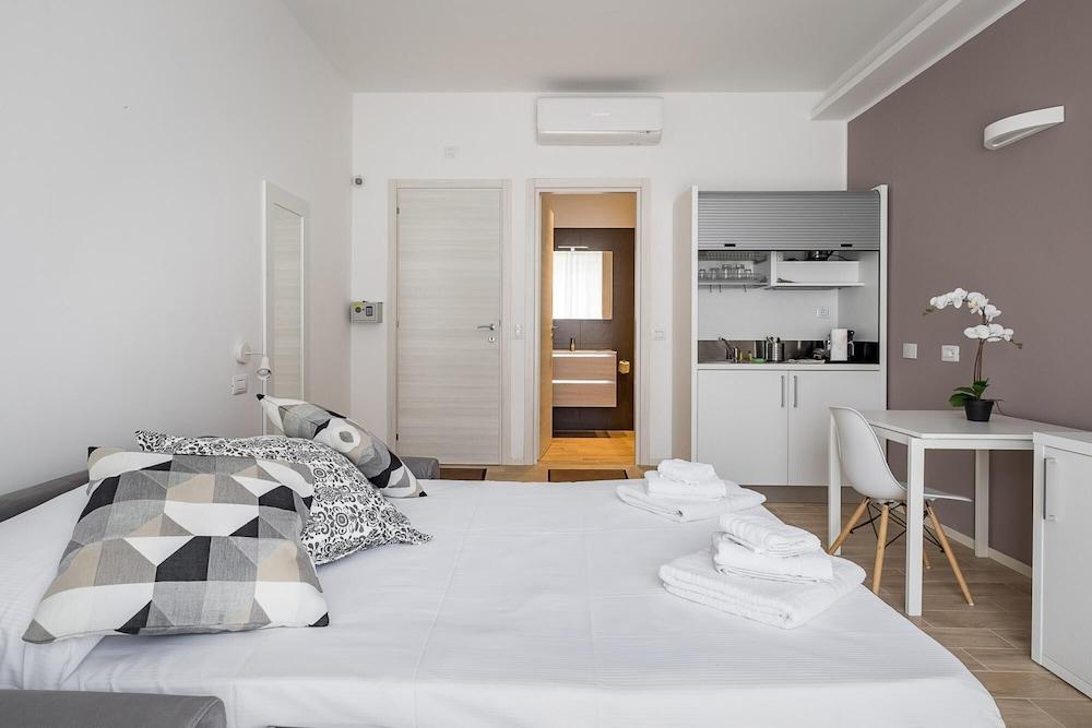 Cineteca Grey Studio I by Wonderful Italy