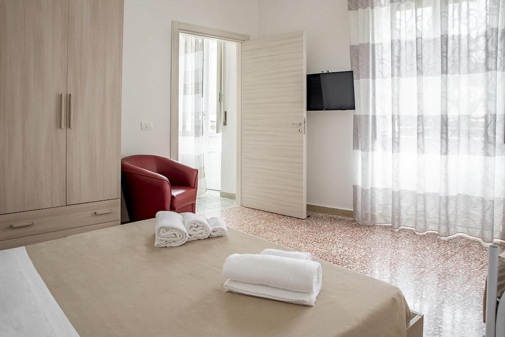 Casa Chicca by Wonderful Italy - Quadri