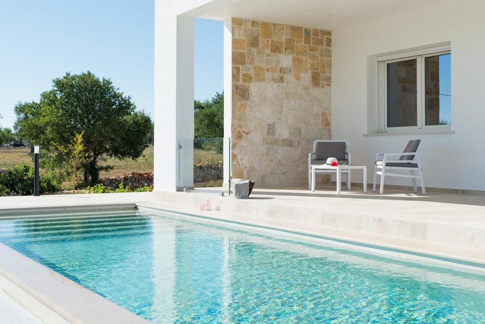 Charming Villa With Pool in Valle d Itria by Wonderful Italy