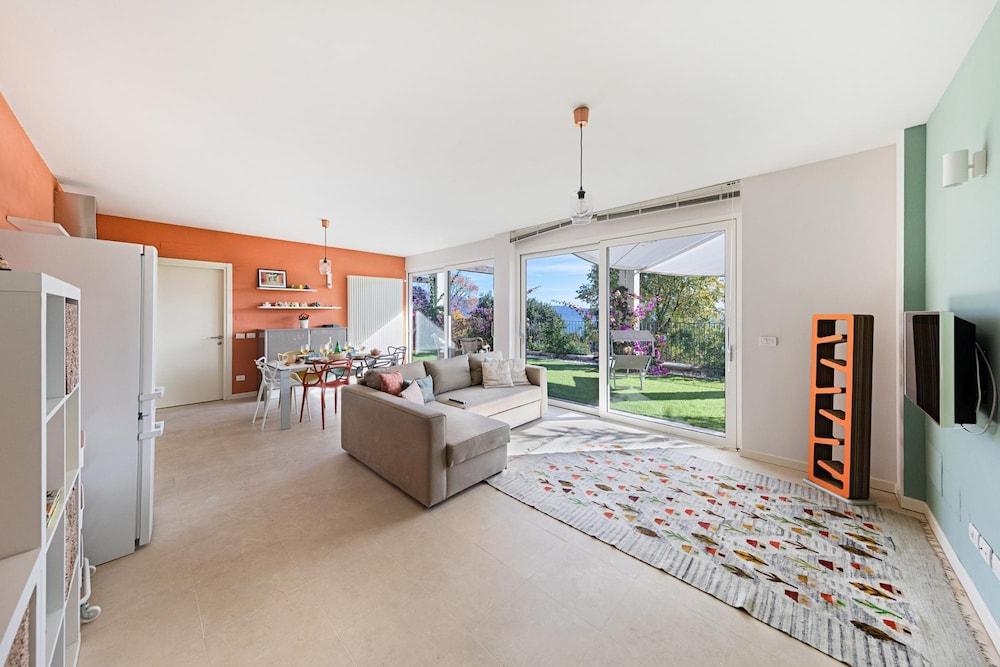 La Bouganville P1 1 by Wonderful Italy