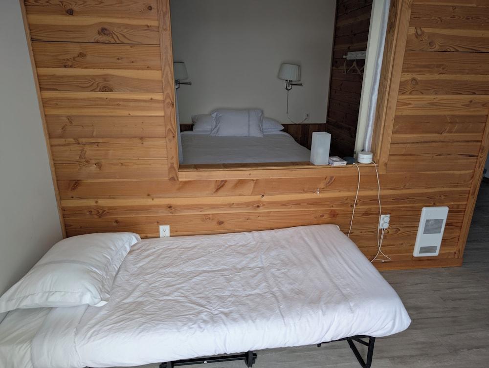 Gordie's Inn & Suites