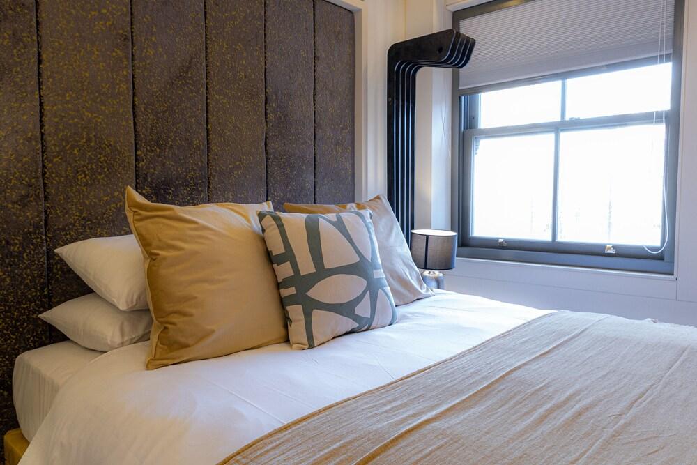 Luxe Five Bedroom House near Chalk Farm