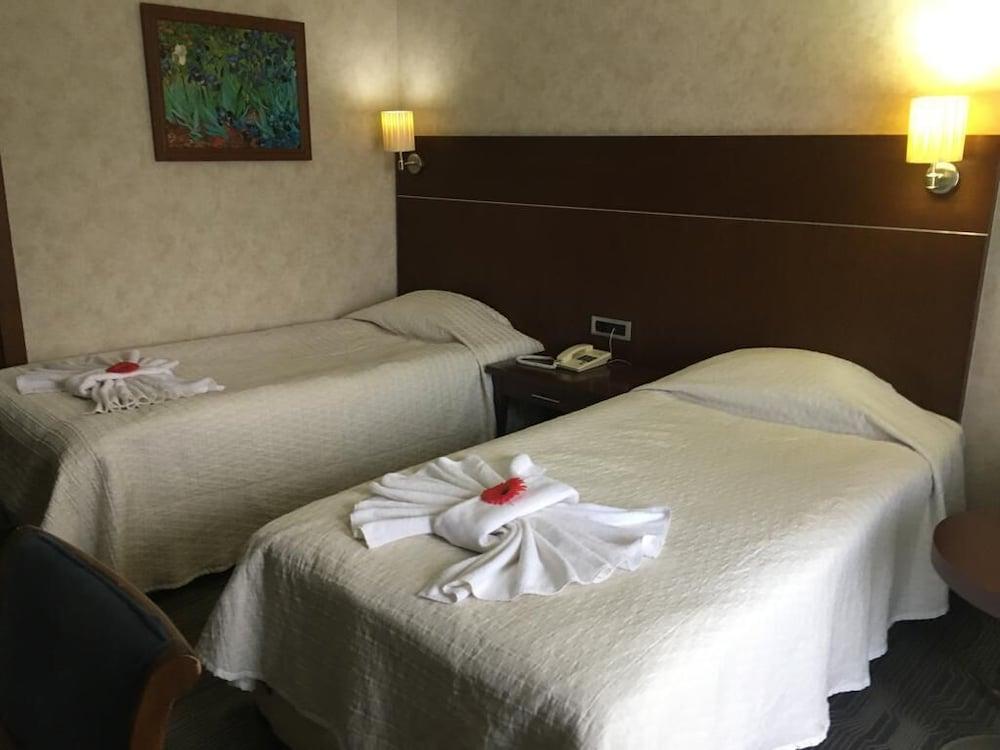 Queen Thermal Resort Hotel & Spa