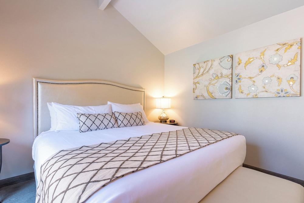 Canyon Rim at Eagle Crest