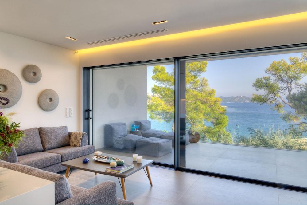 Luxury Villas Skiathos