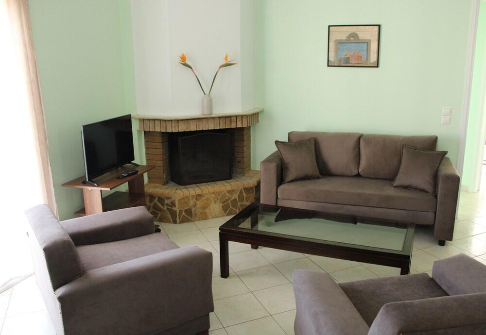 Coconut tree Apartment