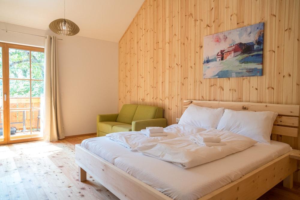 Chalet am Schneeberg See