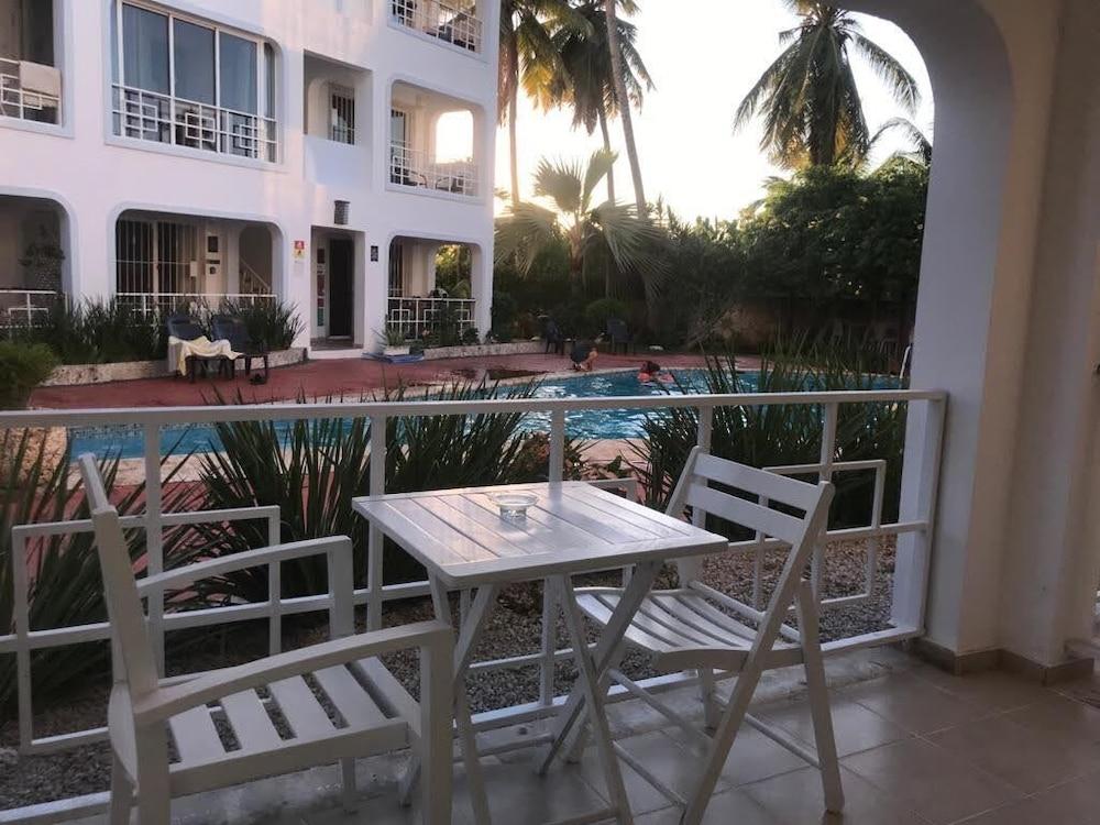 Blue Garden Apartment Los Corales