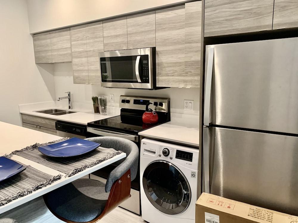 Romantic Lakeside Studio Suite