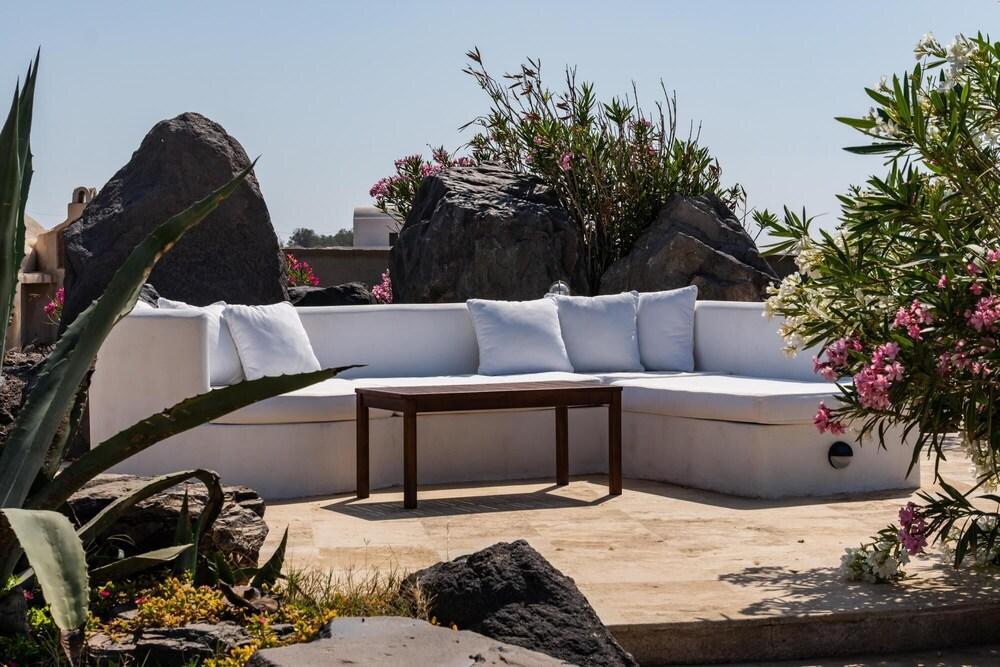 Villa Celma in Santorini