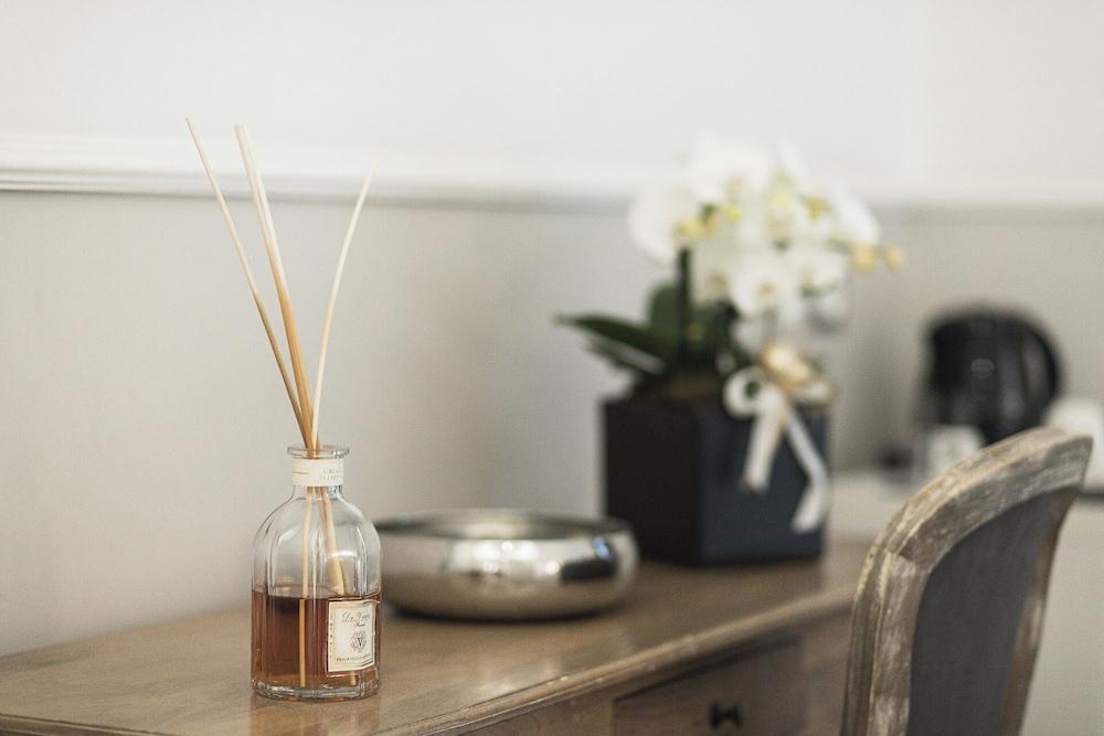 VATICANO LUXURY GUEST HOUSE