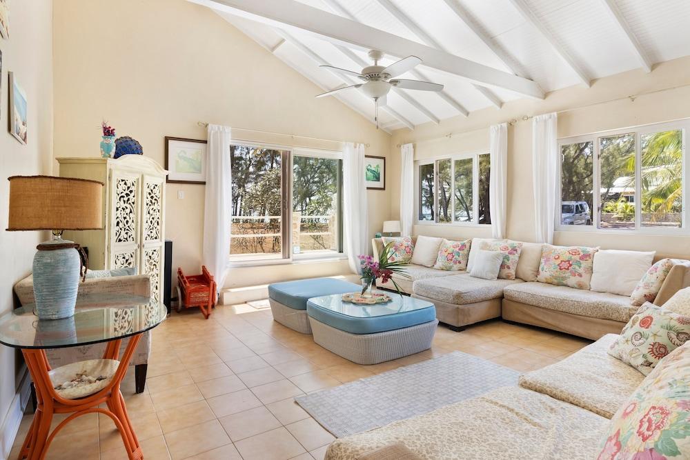 Moonflower 4 Bedroom Home