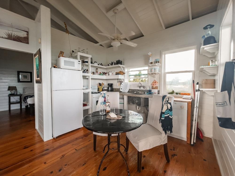 Cayo Loco 1 Bedroom Home