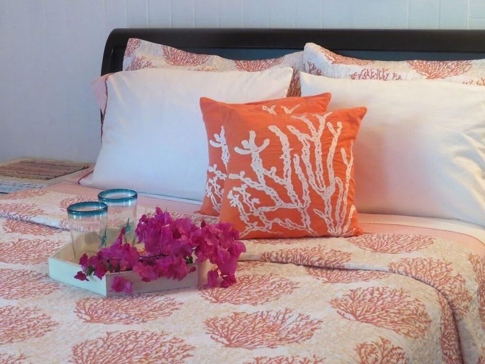 Shangri-la 2 Bedroom Home