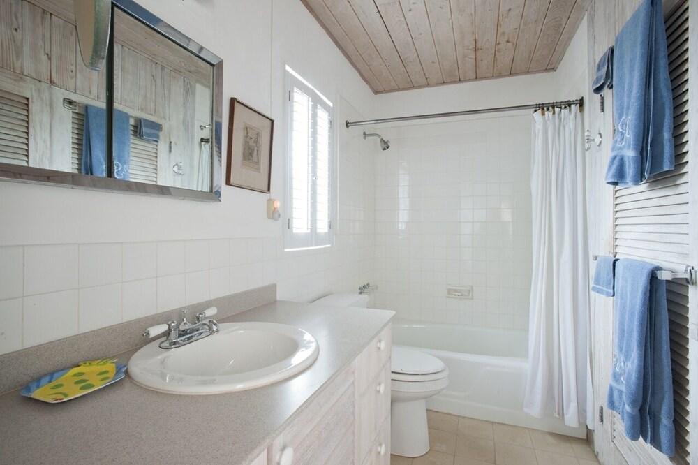 Wreckless 4 Bedroom Home