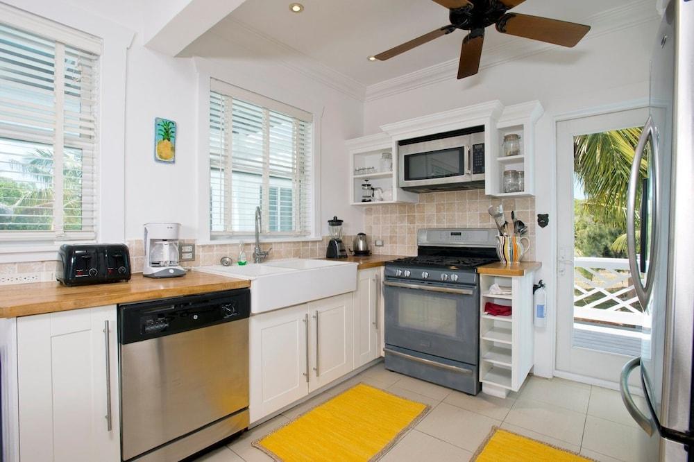 Miss Ruby 4 Bedroom Home