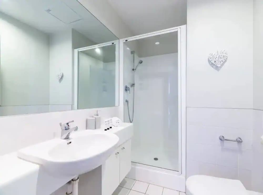 Wonderful Apartment With Free Parking!