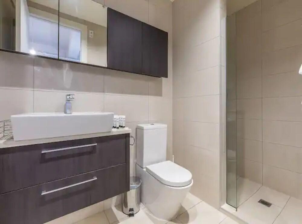 City Apartment Hideaway In Cbd