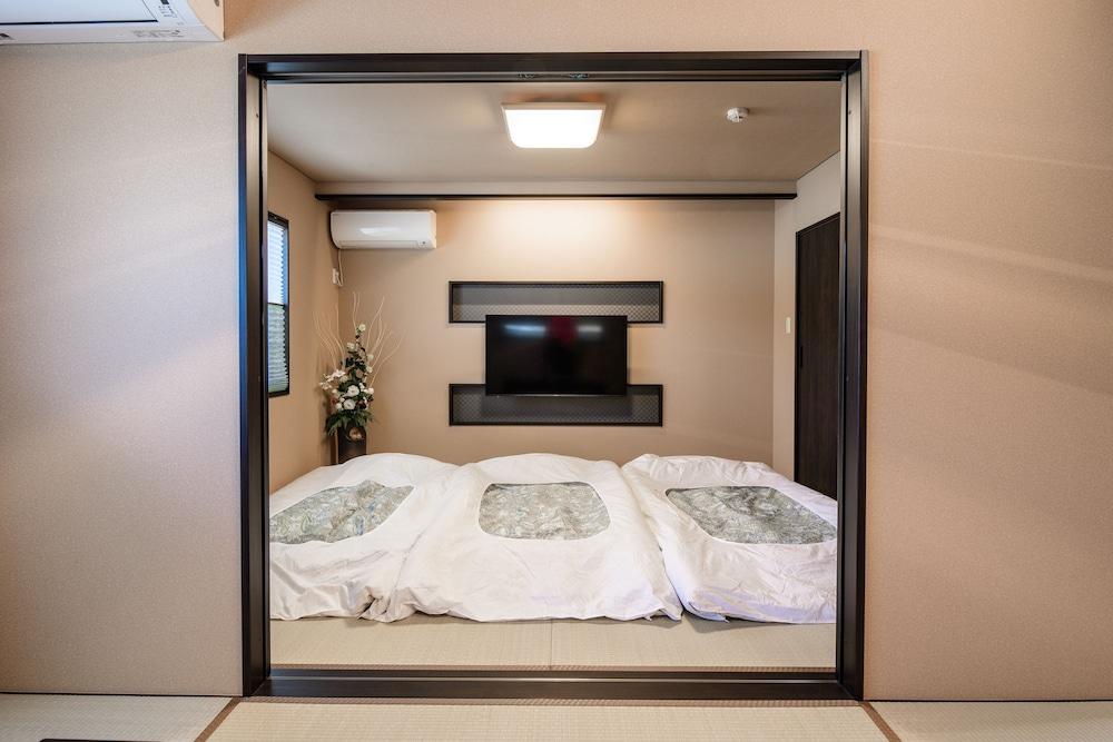 Hana-No-Mizuumi Hotel