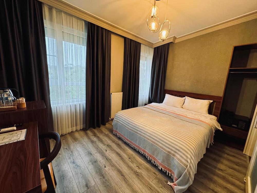 Treekos Suite Hotel Istanbul Airport
