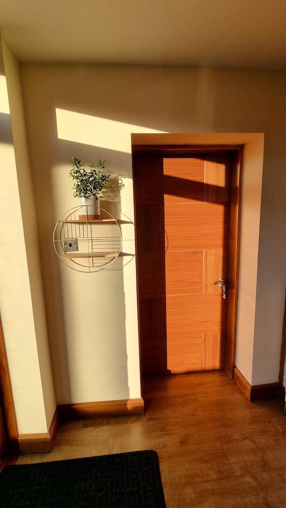 Captivating 1-bed Apartment in Edinburgh